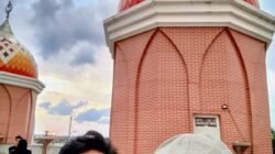 Memandang Kota Bima dari Masjid 99 Kubah Makassar